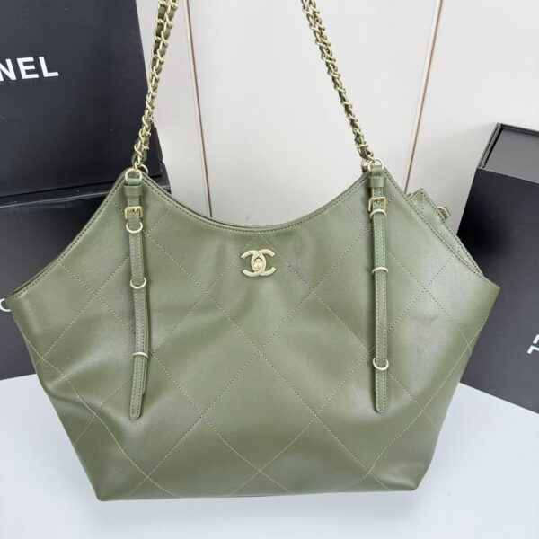 Chic Charm CN Handbag 94305.1
