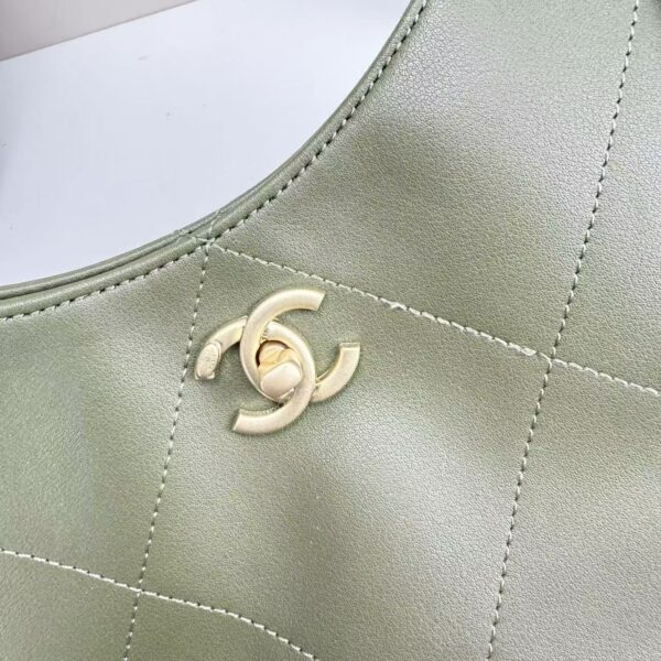 Chic Charm CN Handbag 94305.1