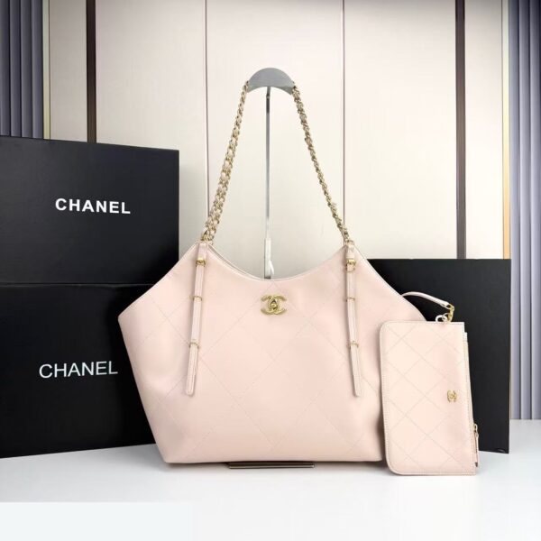 Chic Charm CN Handbag 94305.1