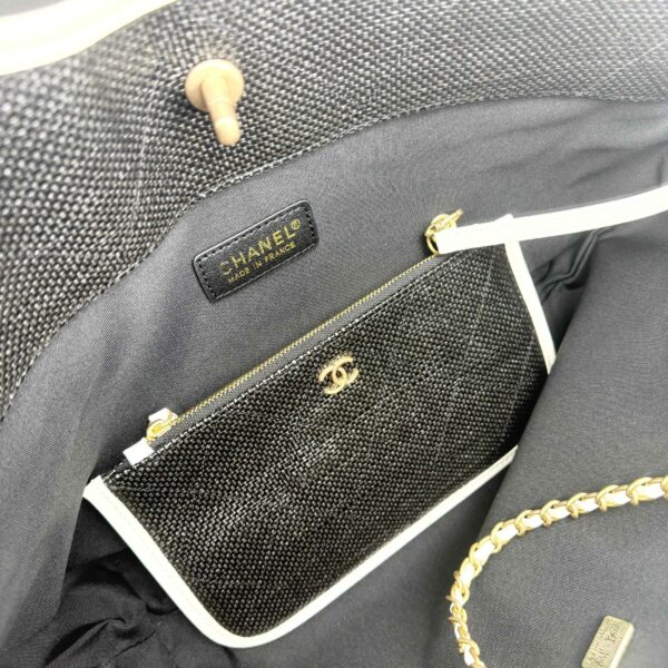 Chic Charm CN Handbag 94305