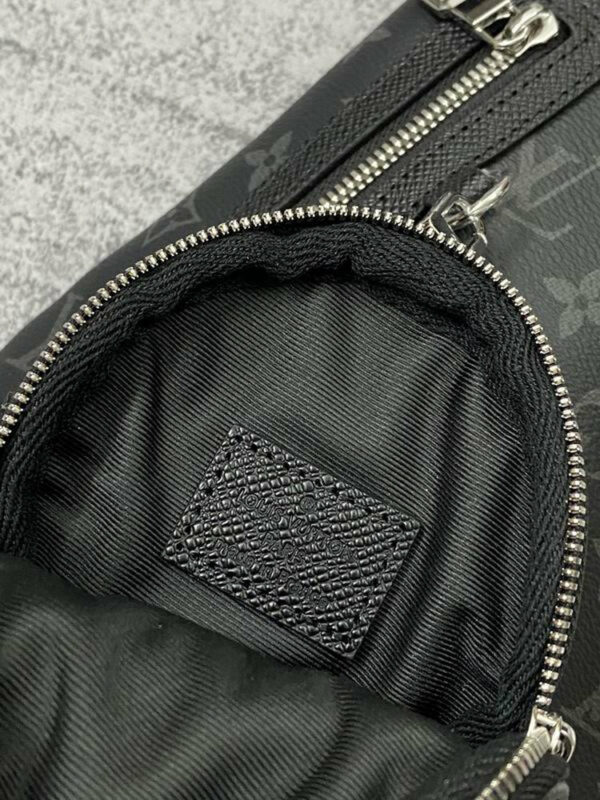 LV Duo Slingbag Black For Men M30936