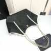 Chic Charm CN Handbag 94305