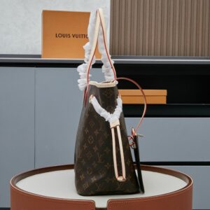 LV Neverfull GM Tote Bag Monogram Canvas Red for Women M41181