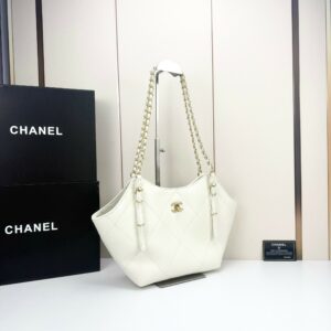 Luxury CN Handbag 8818.1 20 fe41ed87