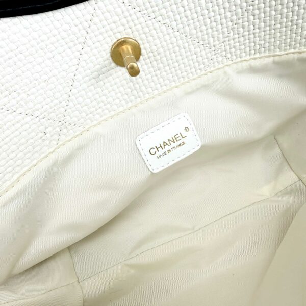Chic Charm CN Handbag 8818