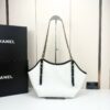Chic Charm CN Handbag 8818