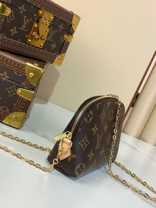 LV Cosmetic Pouch PM Monogram Canvas For Women M47515 LV Cosmetic Pouch PM Monogram Canvas For Women M47515