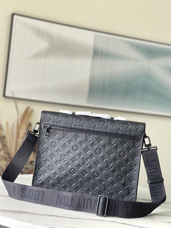 LV S-Lock Briefcase Taurillon Monogram Black For Men M20835 LV S-Lock Briefcase Taurillon Monogram Black For Men M20835
