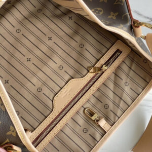 LV Delightful MM Monogram Canvas Natural For Women M40352