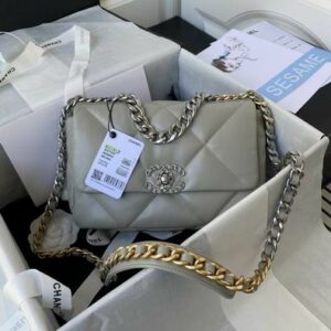 CN 19 Handbag 26cm Grey For Women AS1160
