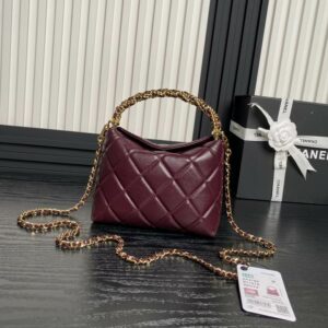 CN Clutch With Chain Burgundy For Women AP4189-B17675-NZG79