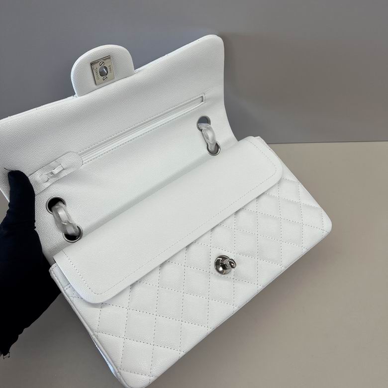 CN Classic Medium Flapbag Silver Hardware White A01112 CN Classic Medium Flapbag Silver Hardware White A01112