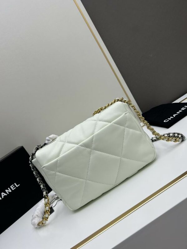 CN 19 HandBag White For Women AS1160