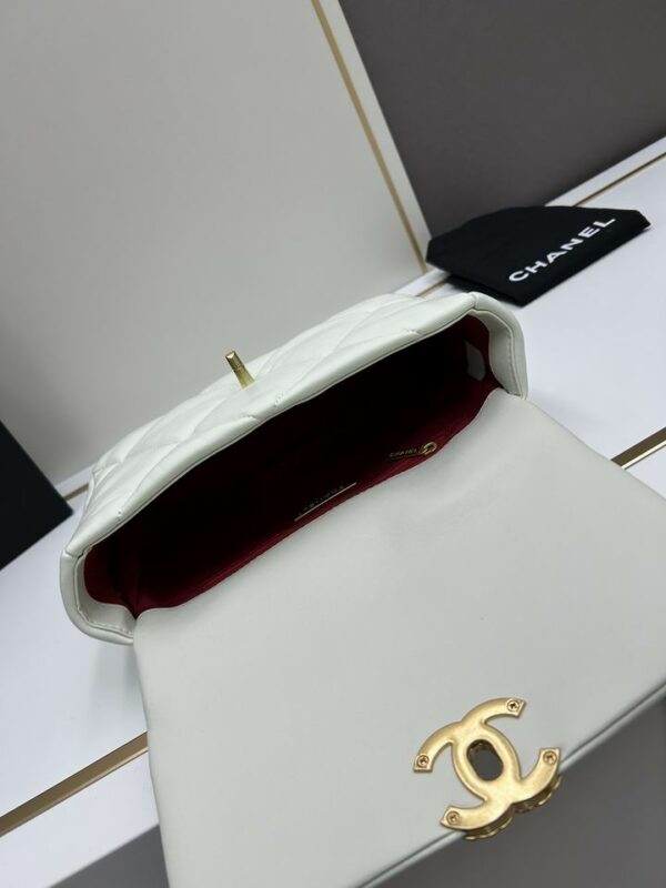 CN 19 HandBag White For Women AS1160