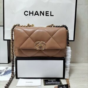 CN 19 Handbag 26cm Brown For Women AS1160