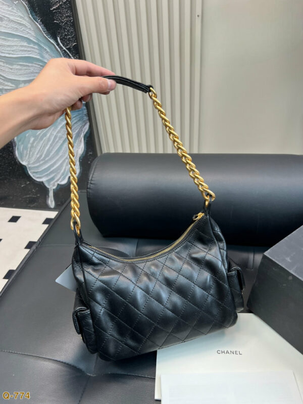 Fashion CN 25 Hobo Bag 910281