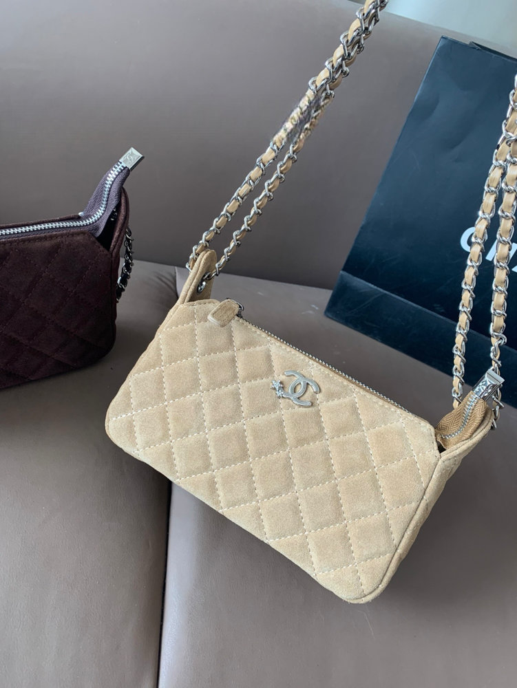 Fashion CN 25A Chain Bag In Suede 910276 Fashion CN 25A Chain Bag In Suede 910276