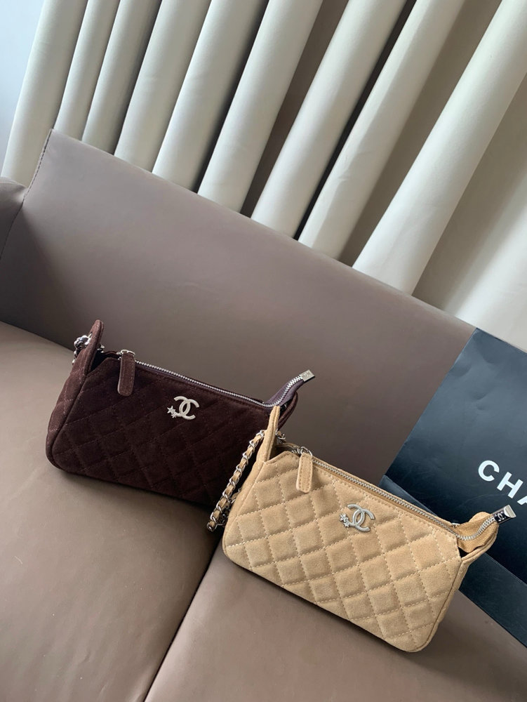 Fashion CN 25A Chain Bag In Suede 910276 Fashion CN 25A Chain Bag In Suede 910276