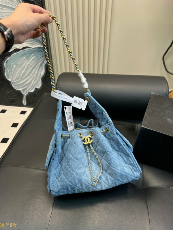 Fashion CN 25S Denim Hobo Bag 910285
