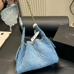 Fashion CN 25S Denim Hobo Bag 910285 5 cmp i1756976575054 493 0 3 result