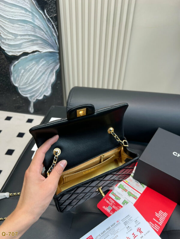 Fashion CN Mini Flap Bag Black 910299