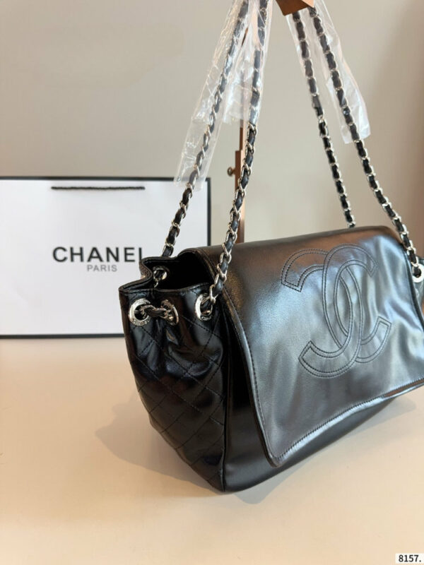 Fashion CN Logo Flap Shoulder Bag 910310 Fashion CN Logo Flap Shoulder Bag 910310