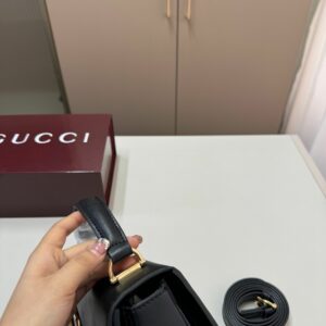 New Collection Fashion GG Siena Small Top Handle Bag C2301500