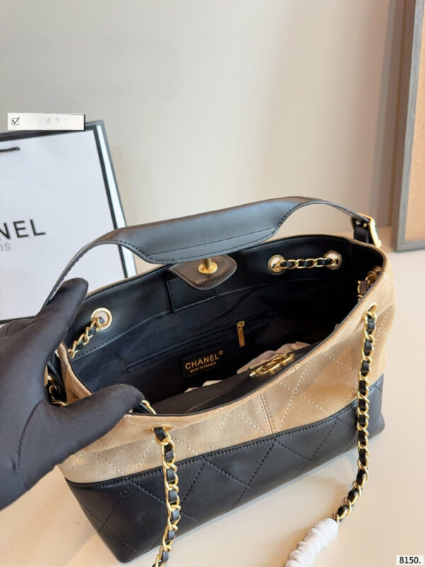 Fashion CN Hobo Bag 910311