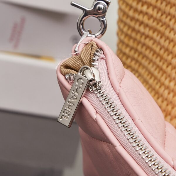 Chic Charm CN Handbag 2660-012