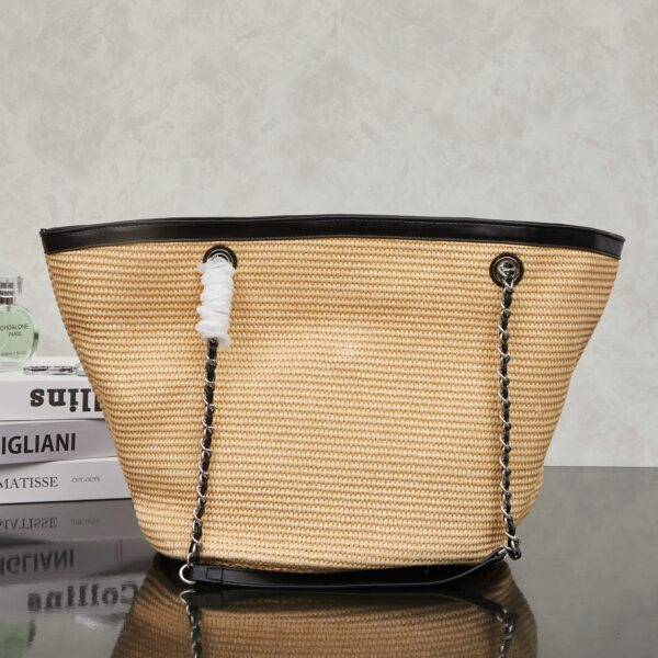 Chic Charm CN Handbag 2660-012