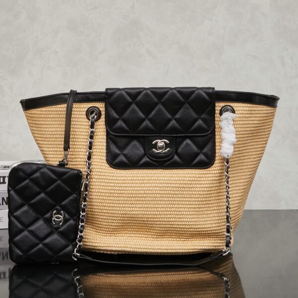 Chic Charm CN Handbag 2660-012