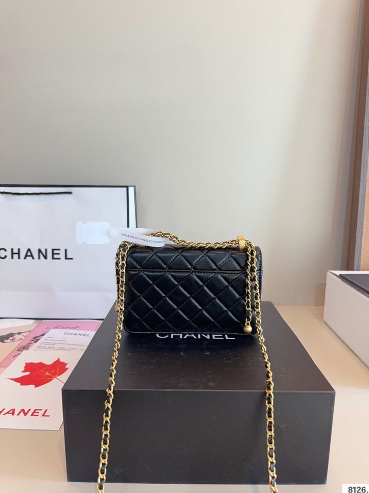 Fashion CN 23S Double Gold Ball Wallet On Chain 910313 Fashion CN 23S Double Gold Ball Wallet On Chain 910313