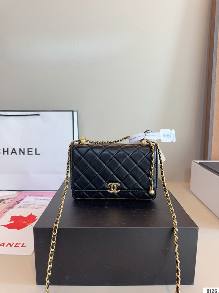 Fashion CN 23S Double Gold Ball Wallet On Chain 910313 Fashion CN 23S Double Gold Ball Wallet On Chain 910313