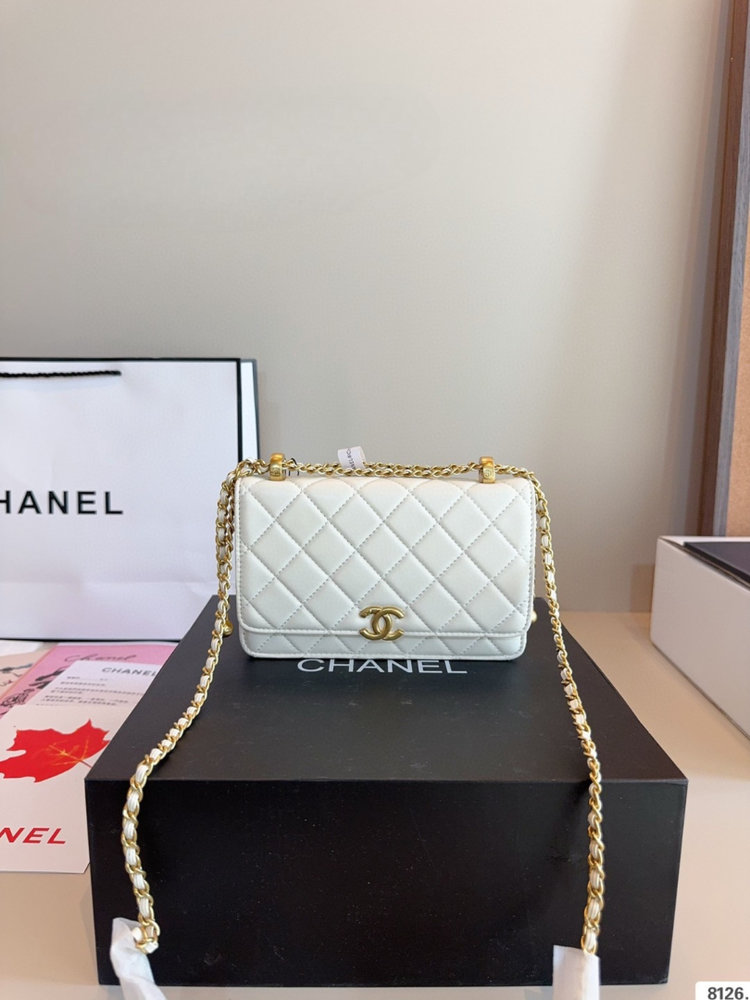 Fashion CN 23S Double Gold Ball Wallet On Chain 910313 Fashion CN 23S Double Gold Ball Wallet On Chain 910313