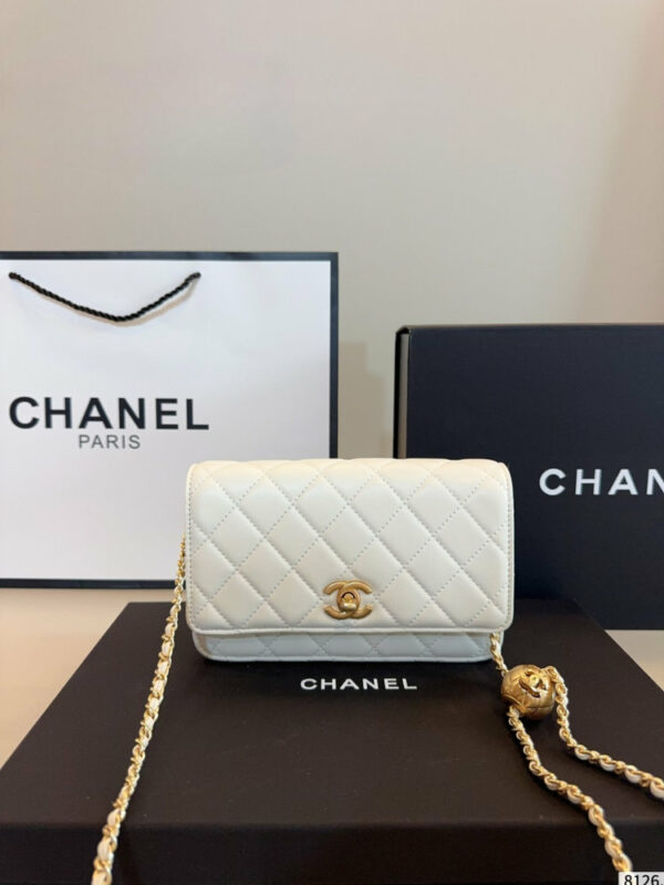 Fashion CN Lambskin Wallet On Chain 910319 Fashion CN Lambskin Wallet On Chain 910319