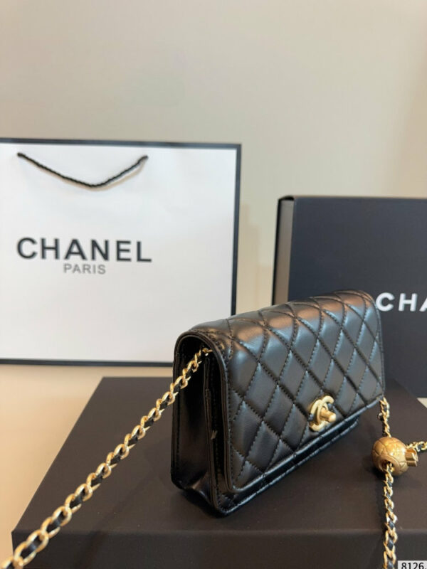 Fashion CN Lambskin Wallet On Chain 910319 Fashion CN Lambskin Wallet On Chain 910319