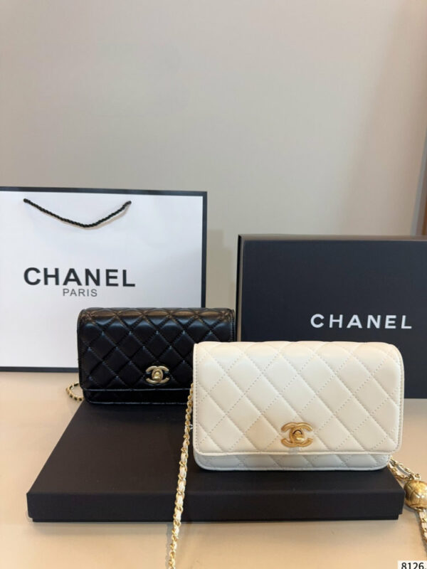 Fashion CN Lambskin Wallet On Chain 910319 Fashion CN Lambskin Wallet On Chain 910319