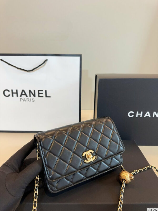 Fashion CN Lambskin Wallet On Chain 910319 Fashion CN Lambskin Wallet On Chain 910319