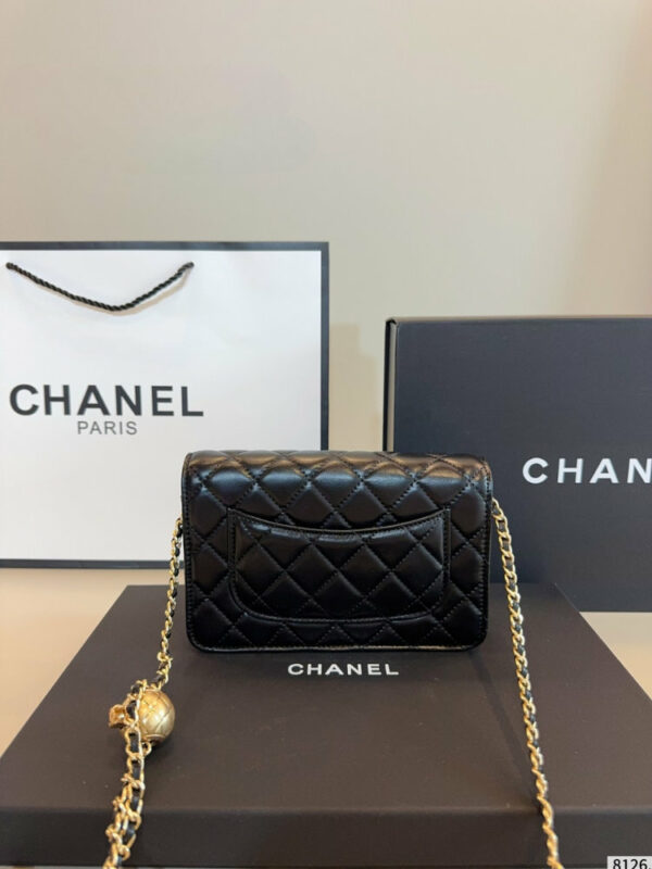 Fashion CN Lambskin Wallet On Chain 910319 Fashion CN Lambskin Wallet On Chain 910319