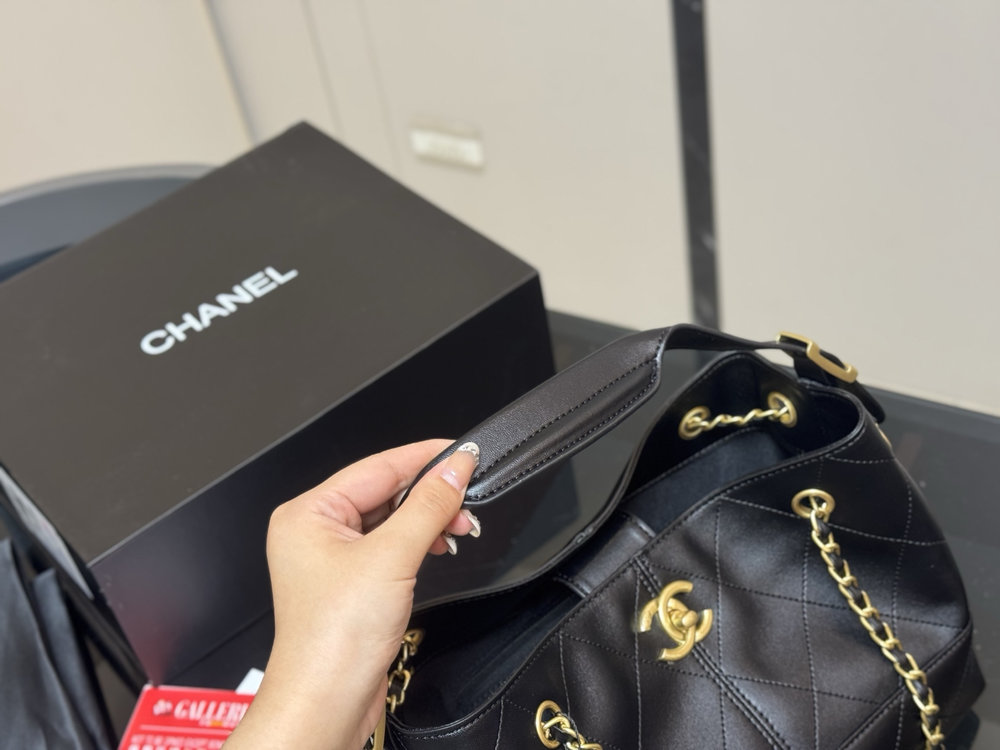 Fashion CN 25A Vertical Suede Tote Bag 910323 Fashion CN 25A Vertical Suede Tote Bag 910323