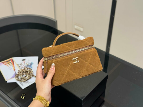 Fashion CN Suede Top Handle Vanity Case Bag 910328
