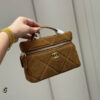 Fashion CN Suede Top Handle Vanity Case Bag 910328