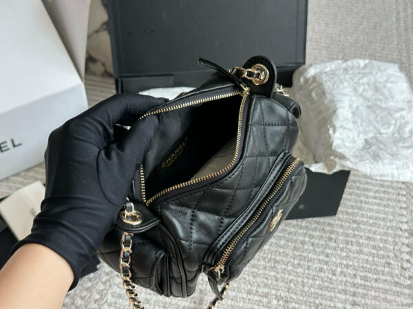 Fashion CN Lambskin Camera Bag 910333