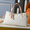 Chic Charm LV Handbag M40022