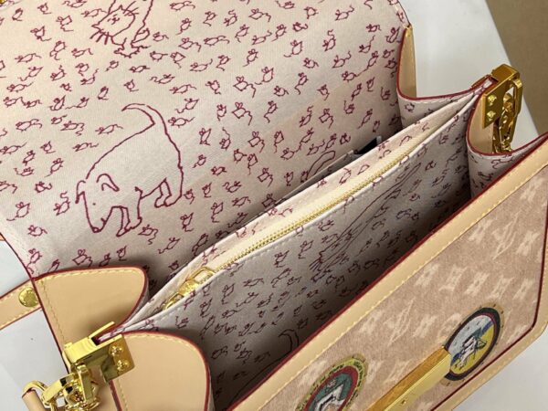 Chic Charm LV Handbag M43599-M44391-M44580 Chic Charm LV Handbag M43599-M44391-M44580
