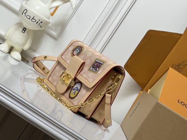 Chic Charm LV Handbag M43599-M44391-M44580 Chic Charm LV Handbag M43599-M44391-M44580