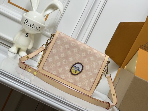 Chic Charm LV Handbag M43599-M44391-M44580 Chic Charm LV Handbag M43599-M44391-M44580