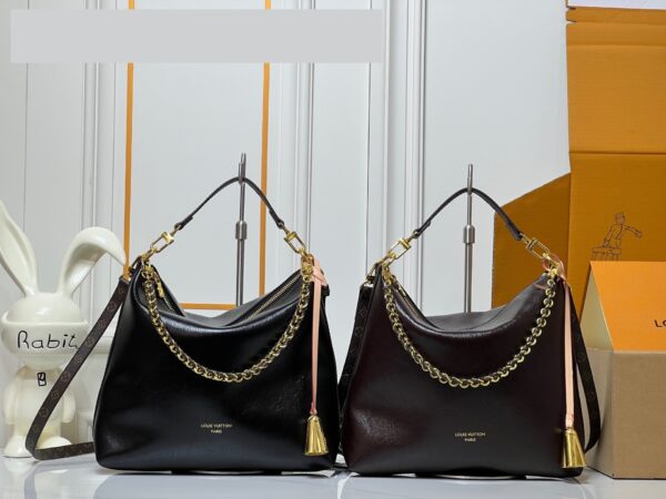 Chic Charm LV Handbag M29195