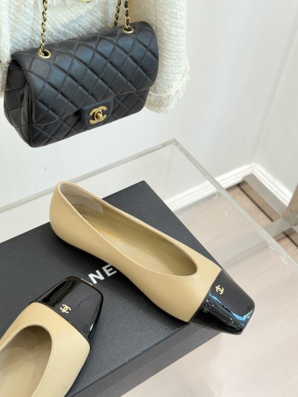 New Collection Fashion Shoes C3310
