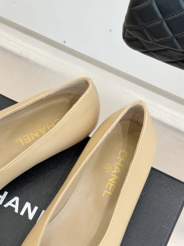 New Collection Fashion Shoes C3310
